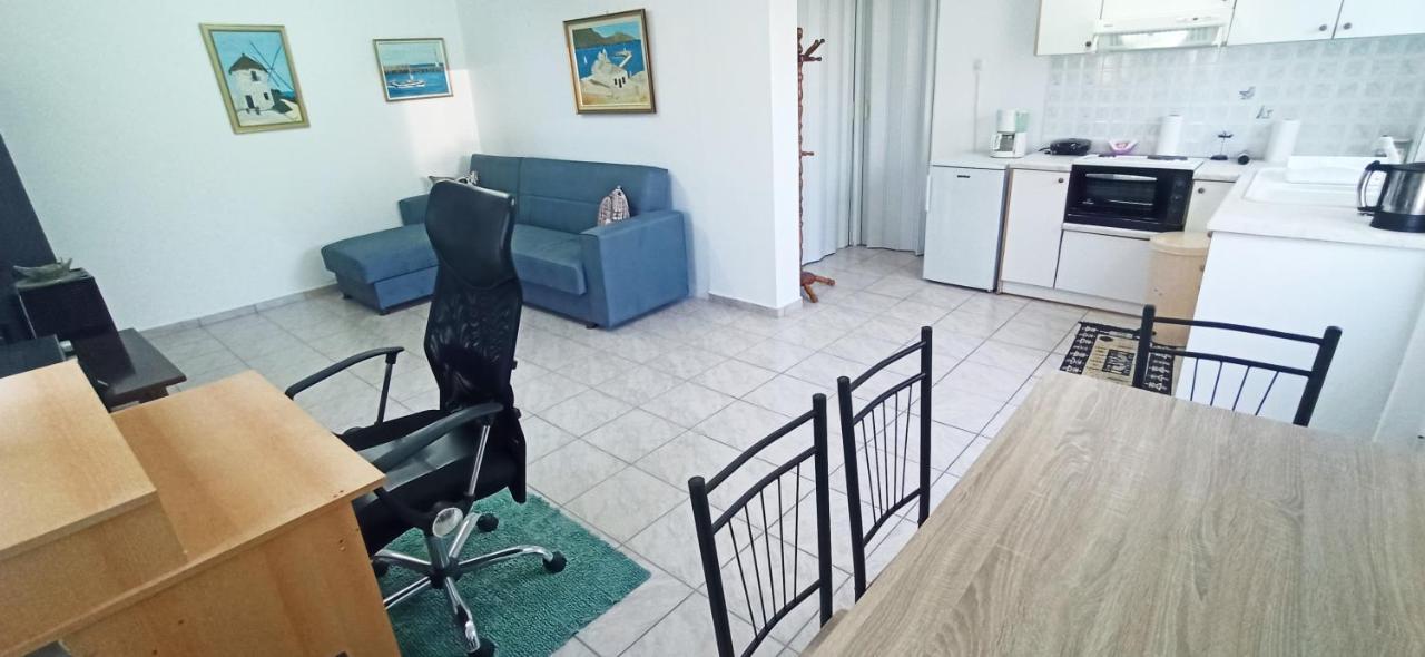 Maris Full Apartment With Roof Garden Access Híosz Kültér fotó